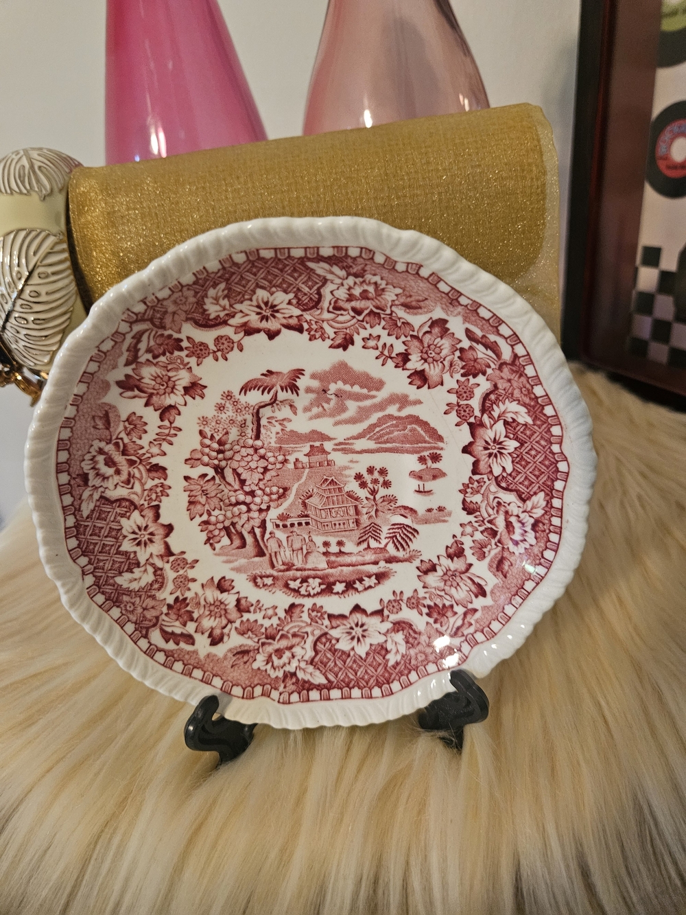 Wood & Sons Enoch Seaforth Pink 7" Red Decorative Plate